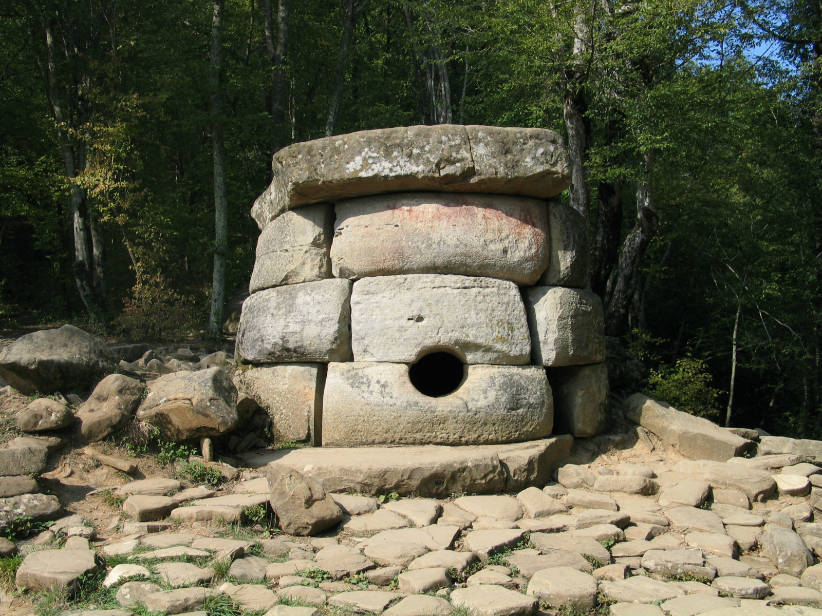 Дольмены Геленджика